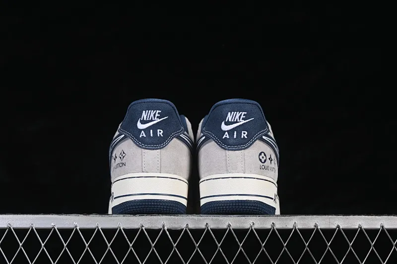 All categories Nk Air Force 1 Air Force series Nk Air Force 1 Low Air Force low-top Nike Air Force 1'07 Low joint model gray and blue Air Force 1 low-top casual sneakers SS1979-011